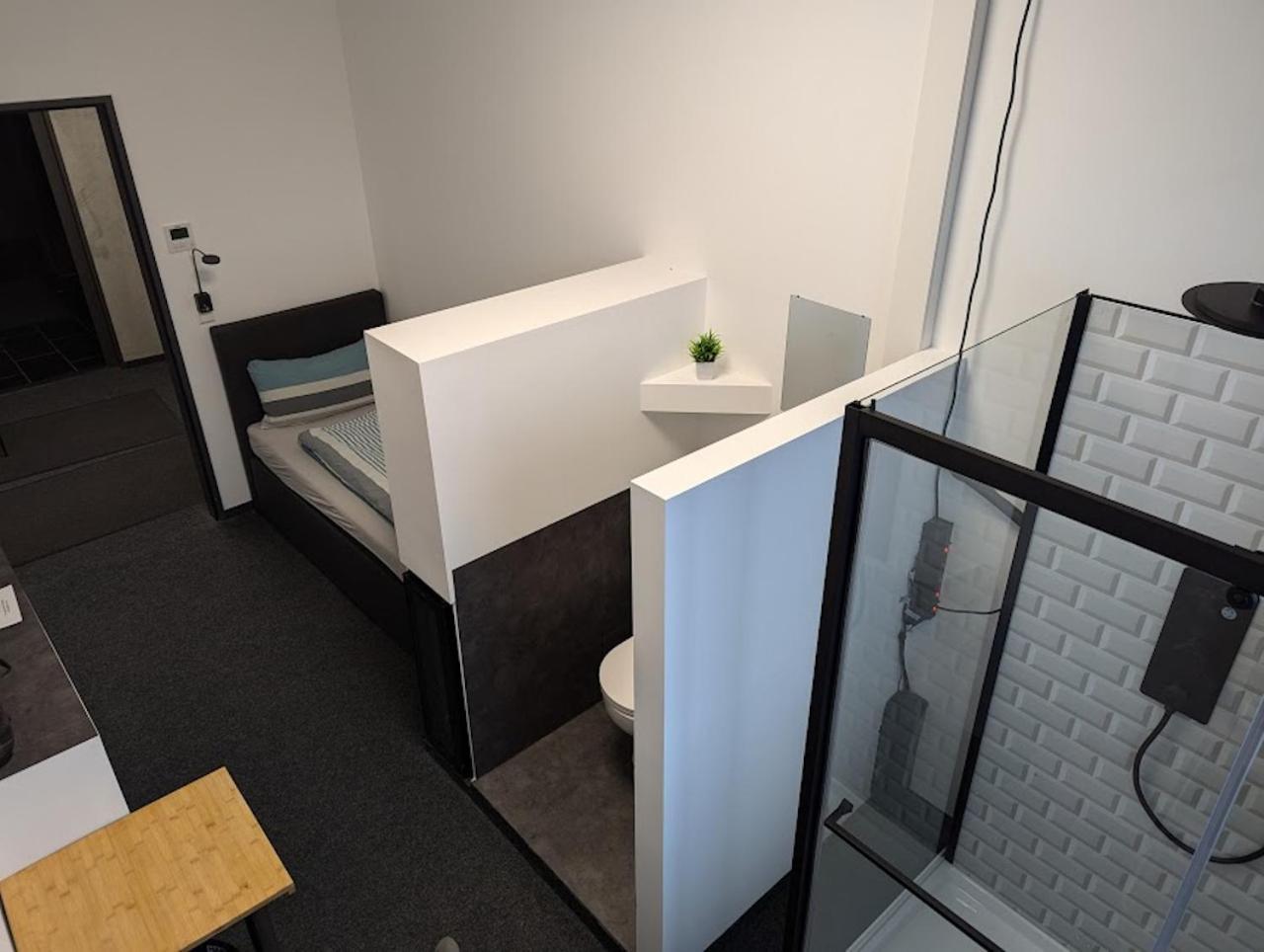 Business-Motel & 24H Selfcheckin Heimsheim Eksteriør bilde
